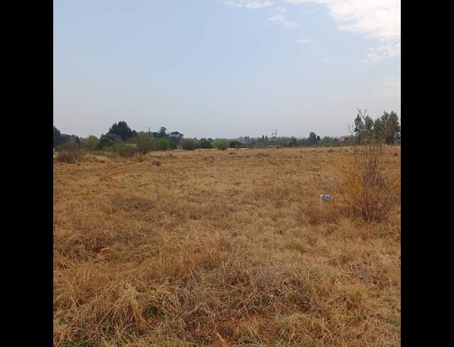 2,498M² VACANT LAND FOR SALE IN HENLEY ON KLIP